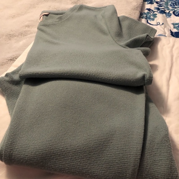 Victoria Secrets 2 Piece Lounge Set Pullover Top Draw String Pants EUC - Picture 6 of 8